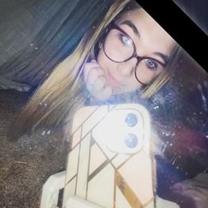 Meet your Posher, Ellen